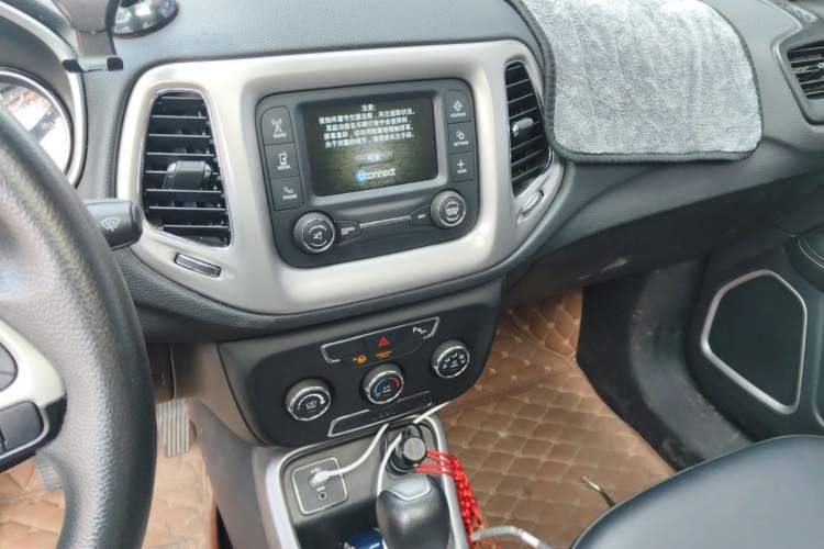 Used Jeep Compass 2017 200T Automatic Enjoyment Version