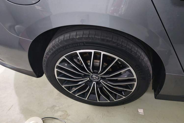 Used BYD Han 2022 DM-i 121KM Prestige Model
