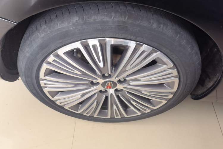 Used Hongqi H5 2022 Classic Model Facelift 1.5T DCT Qiyun Edition Exterior 5