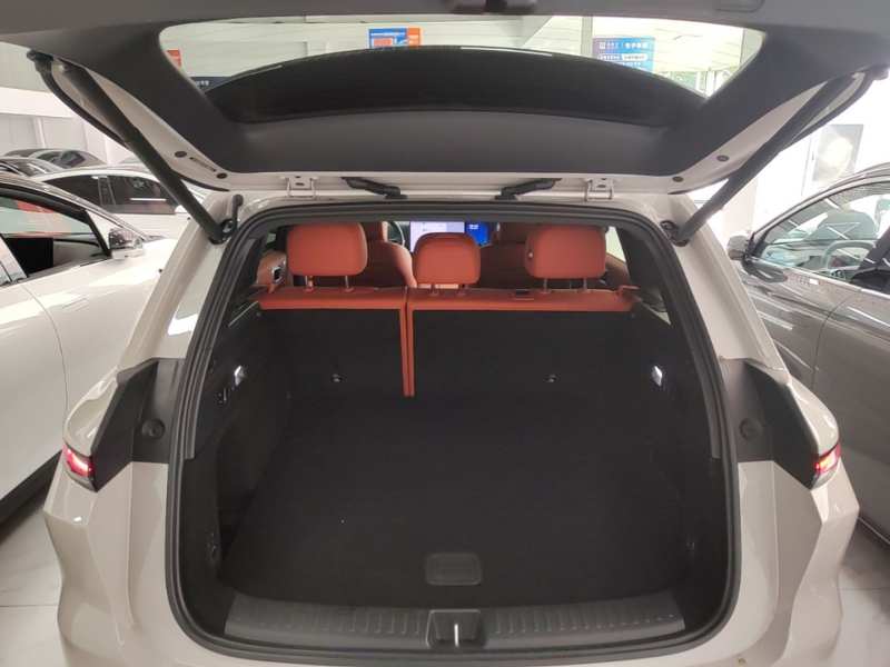 Used Li Auto L6 2024 Pro Model — 18