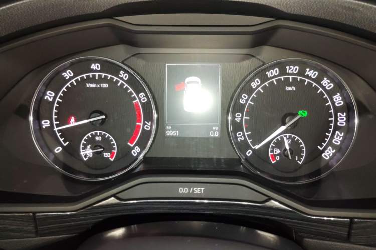 Used Skoda Superb 2016 TSI330 DSG Smart Drive Edition
