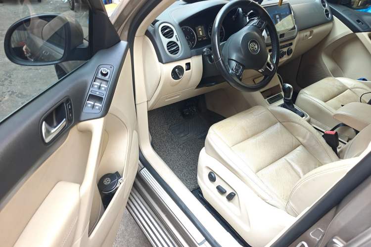 Used Volkswagen Tiguan 2013 1.8 TSI Automatic All-Wheel Drive Luxury Model