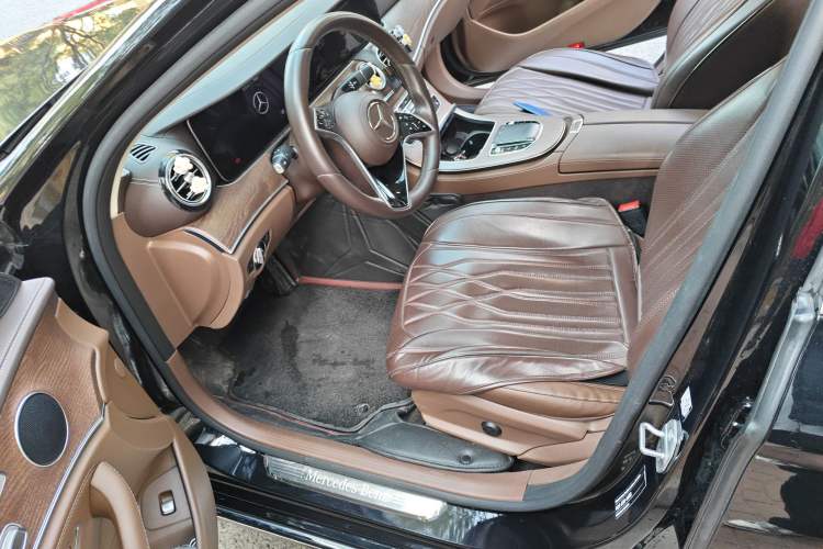 Used Mercedes-Benz E-Class 2023 E 260 L