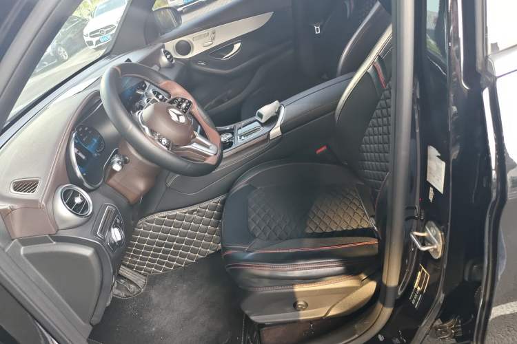 Used Mercedes-Benz GLC 2021 GLC 260 L 4MATIC Dynamic Edition