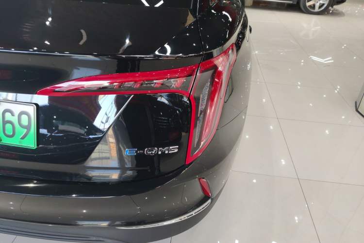 Used Hongqi E-QM5 2024 500km Range Edition