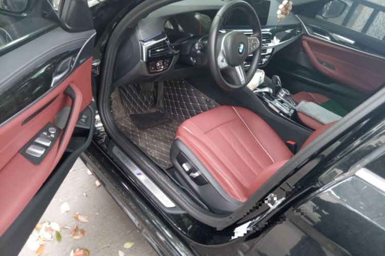 Used BMW 5 Series 2022 Second Facelift 525Li M Sport Package Driver Seat