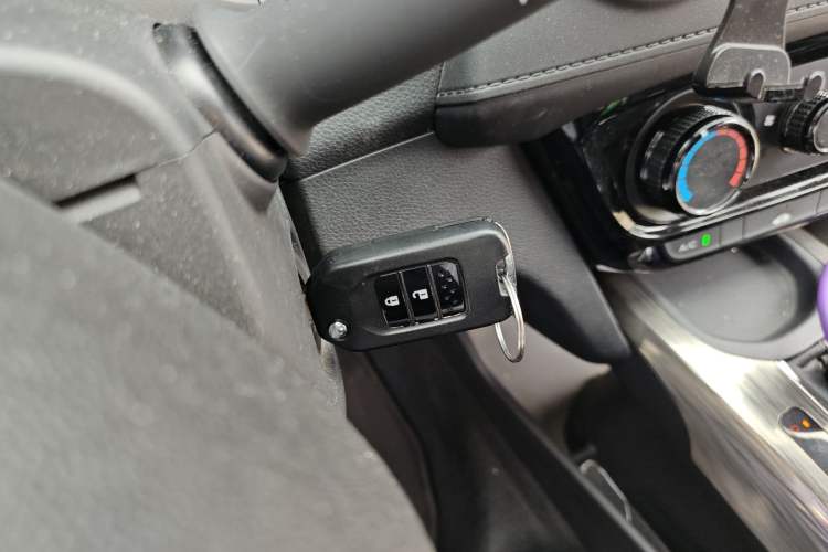 Used Honda XR-V 2017 1.5L LXi CVT Classic Edition Vehicle Key