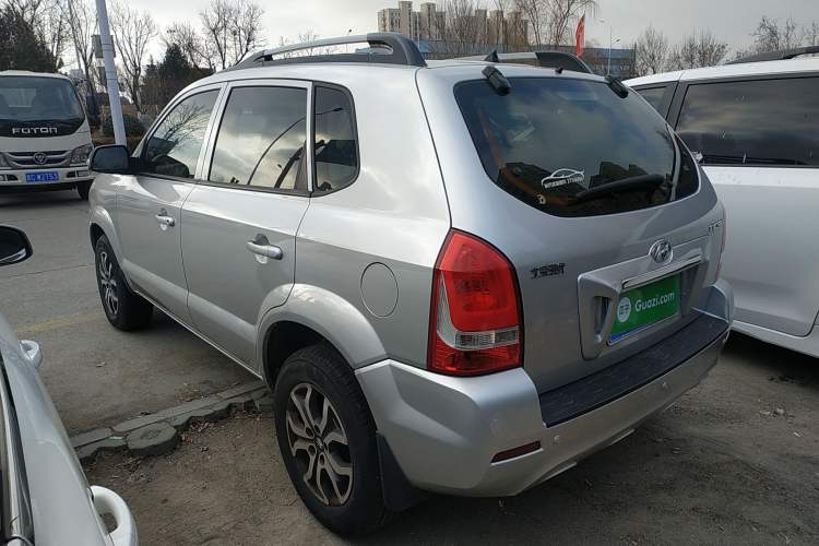 Used Hyundai Tucson 2013 2.0L Automatic Two-Wheel Drive Comfort Version
