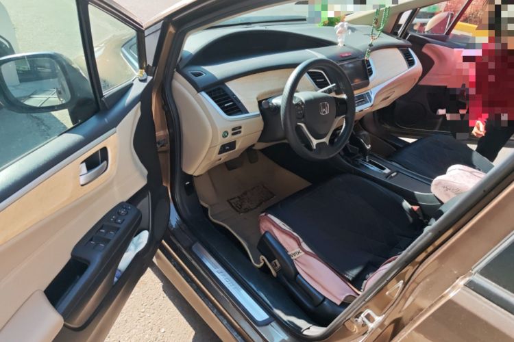 Used Honda Jade 2014 1.8L Automatic Comfort Elite Version 5 Seats