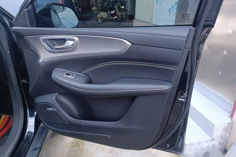 Used Roewe RX5 2020 PLUS 300TGI Automatic Ali National Style Ronglin Edition