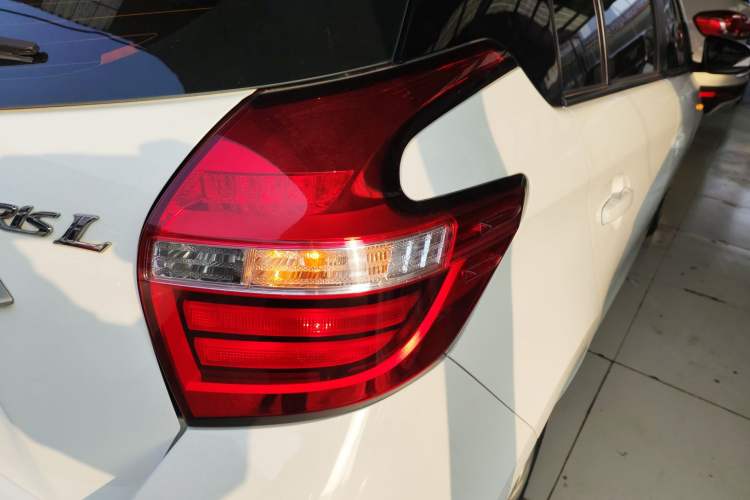 Used Toyota YARiS L Zhi Xuan 2016 Revised 1.5E CVT Charming Edition