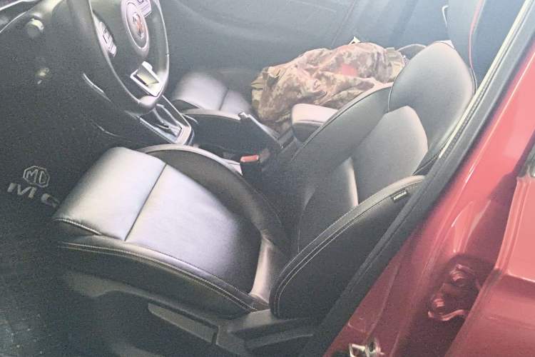 Used MG ZS 2017 1.5L Automatic Luxury Internet Edition