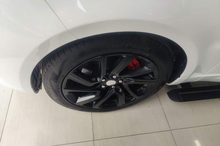 Used Land Rover Range Rover Sport 2020 3.0 L6 SE