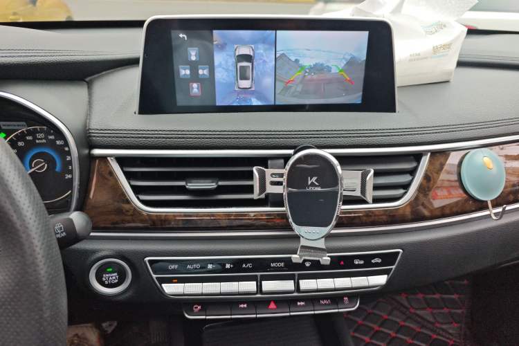 Used Dongfeng Fengon 580 2017 1.5T CVT Smart Style Model Audio And AC Panel