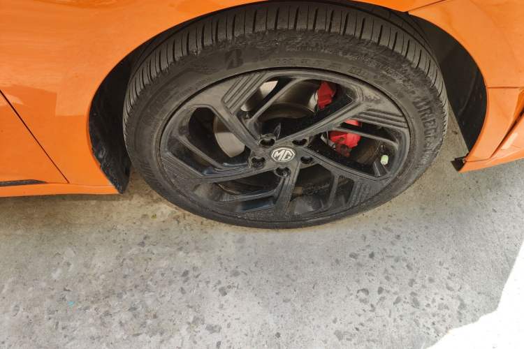 Used MG 6 2021 Pro 1.5T Automatic Trophy Luxury Edition Right Front Wheel Hub