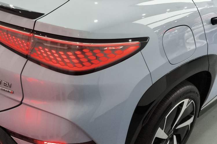 Used BYD Sealion 07 EV 2025 610 Intelligent Driving Edition Right Rear Taillight