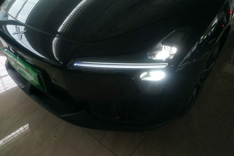 Used XPeng MONA M03 2025 600 with Ultra-Long Range Max Left Front Headlight