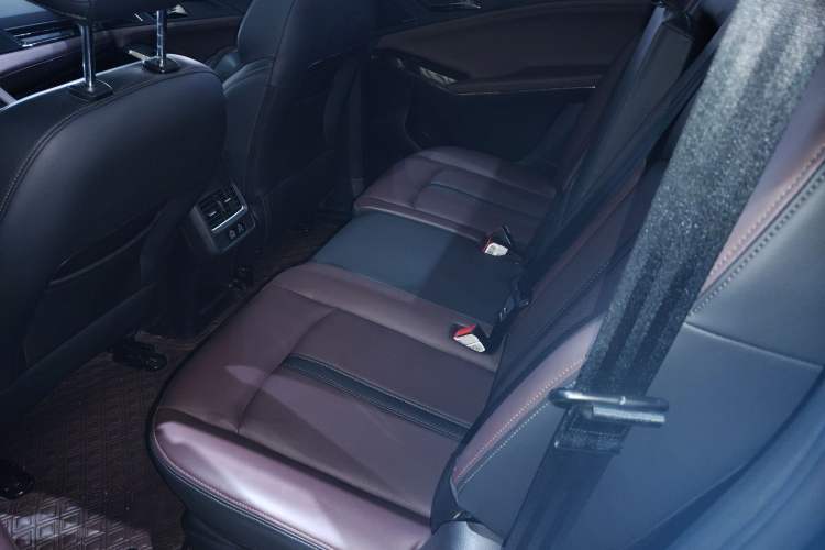 Used SOL X8 PLUS 2023 1.5 TGDI DCT Smart Home Edition 7-Seater