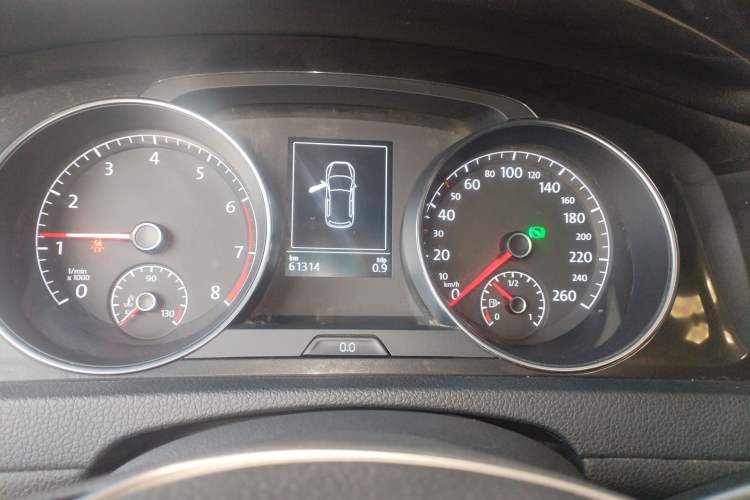 Used Volkswagen Golf 2018 230TSI Automatic Comfort Model
