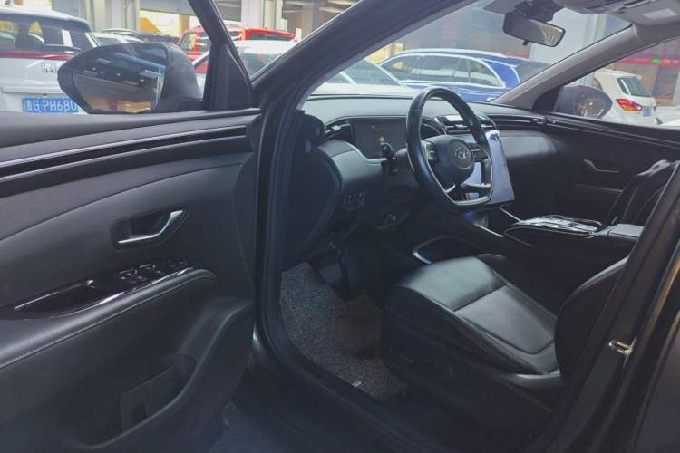 Used Hyundai Tucson 2022 Tucson L 1.5T DCT LUX Prestige Edition N Line Driver Seat