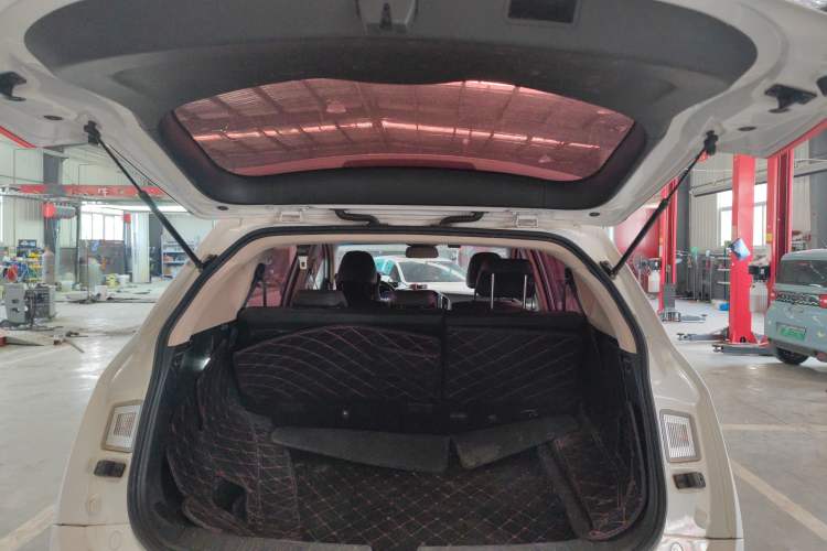 Used Baojun 560 2016 1.8L iAMT Luxury Model