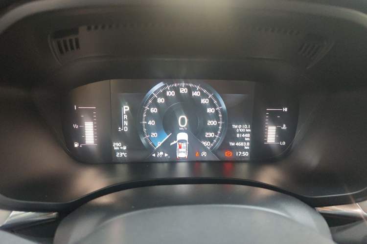 Used Volvo XC60 2021 T5 4x4 Smart Luxury Edition