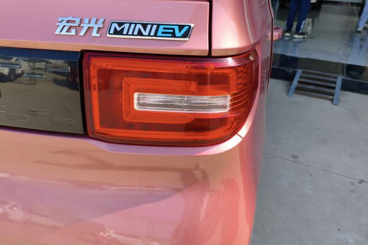 Used Wuling Hongguang MINIEV 2020 Freedom Version Lithium Iron Phosphate