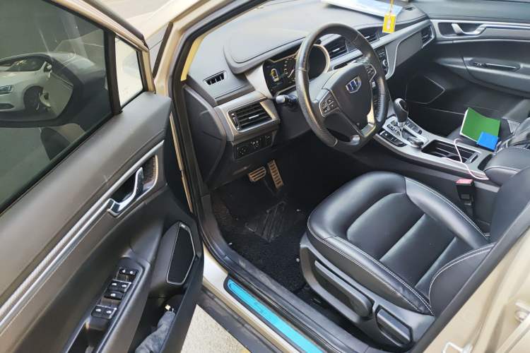 Used Geely Auto Emgrand GS 2018 Sport Edition 1.8L Automatic LingShang Model Driver Seat