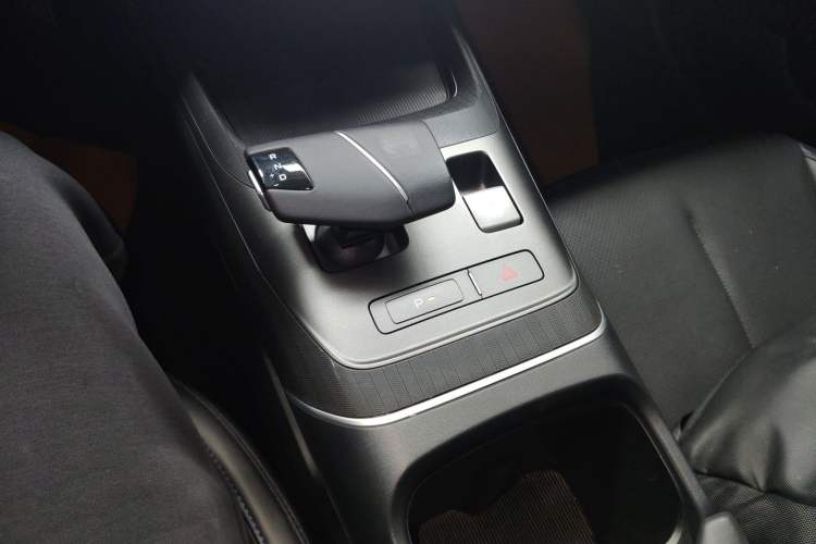 Used CHANGAN Eado 2024 1.5T GDI Automatic Prestige Edition
