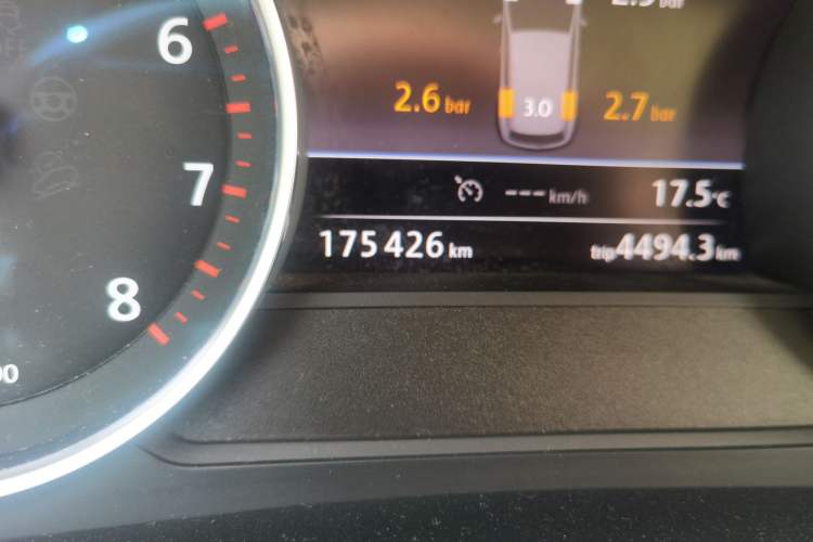 Used Volkswagen Touareg 2014 3.0 TSI New Edition