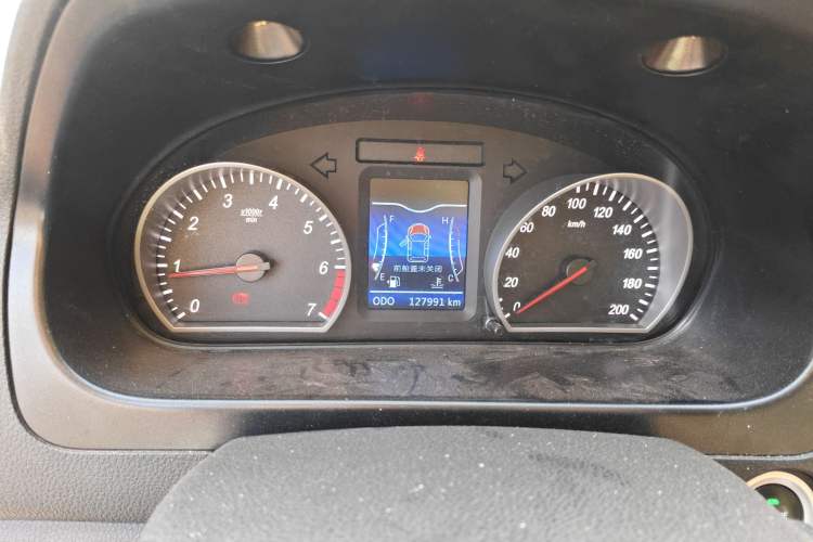 Used HYOSOW H2 2015 1.5L Manual Luxury Version BJ415C
