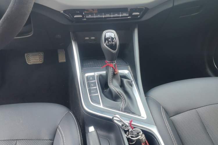 Used Geely Auto Vision X3 2019 Upgraded Model 1.5L CVT Prestige Version
