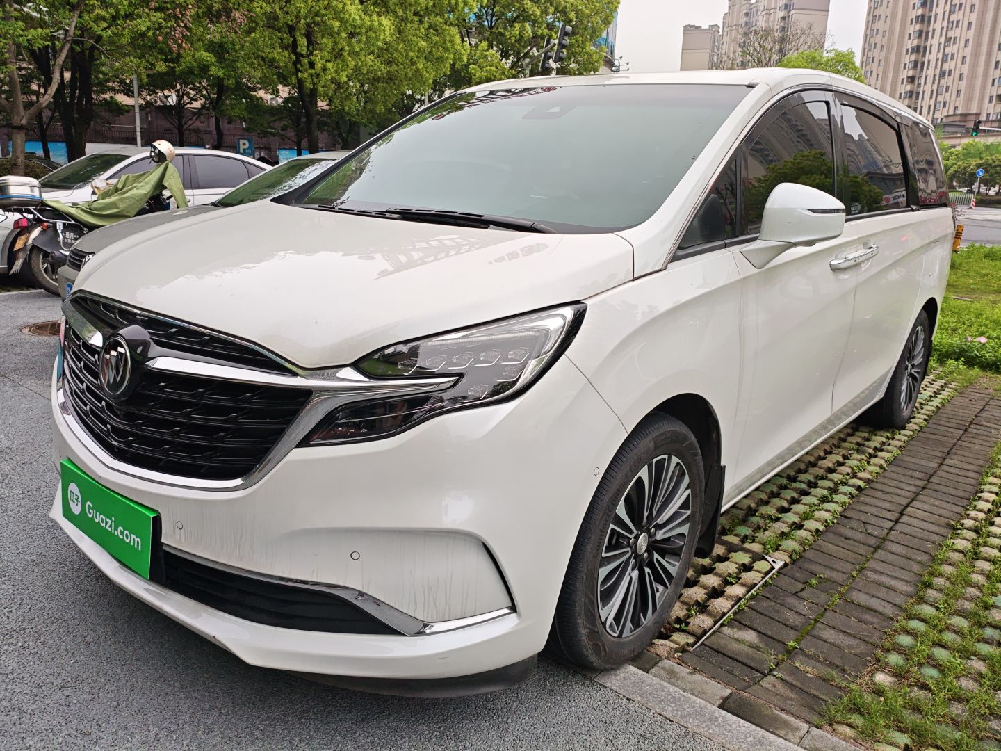 Parte inferior delantera