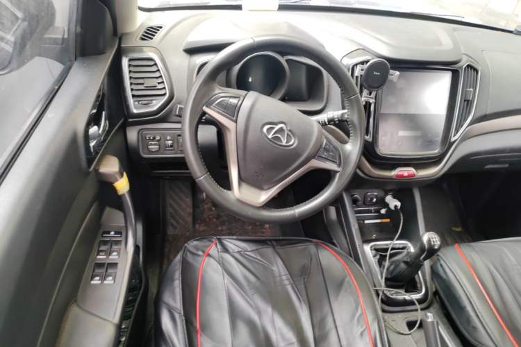 Used CHANGAN OSHAN CX70 2016 1.6L Manual Sport Model