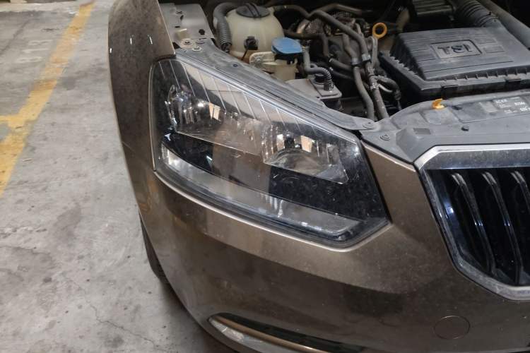 Used Skoda Yeti 2017 TSI280 DSG Car Enjoy Brothers Edition