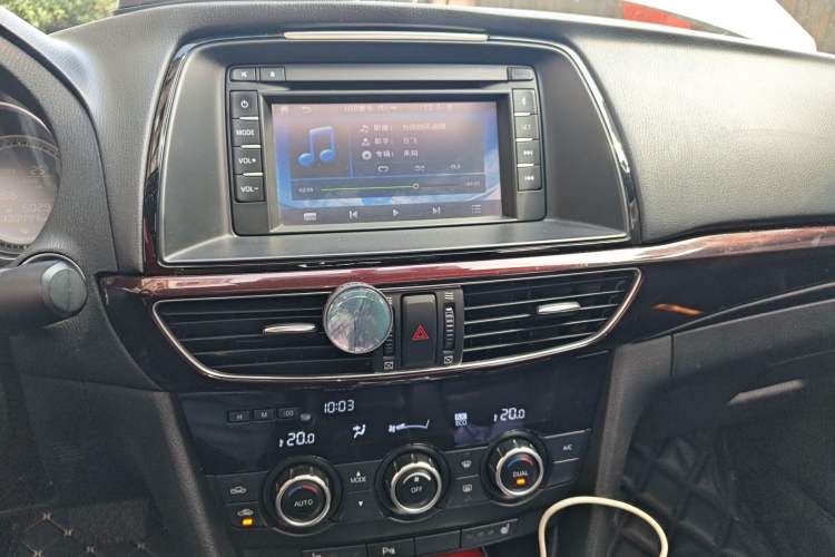 Used Mazda Atenza 2014 2.5L Blue Sky Prestige Edition Audio And AC Panel