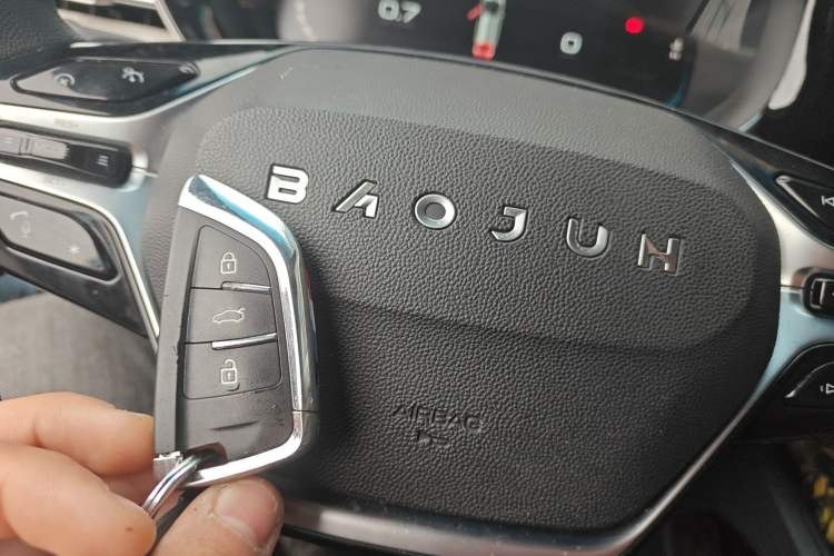 Used Baojun RM-5 2019 1.5T CVT 24-Hour Online Luxury Version 6 Seats
