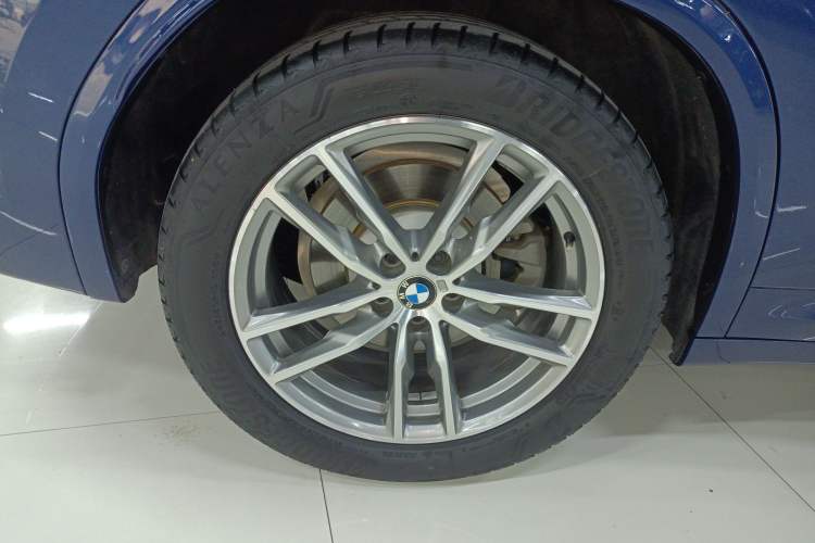 Used BMW X3 2018 xDrive25i M Sport Package China VI Right Rear Wheel Hub