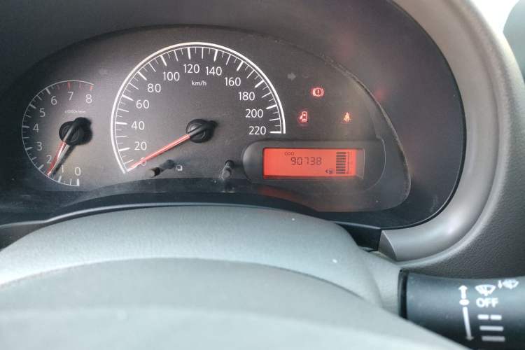 Used Nissan Sunny 2015 1.5XE Manual Comfort Edition
