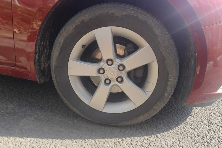 Used Chevrolet Cruze 2013 1.6L SL Grand Edition Manual Transmission