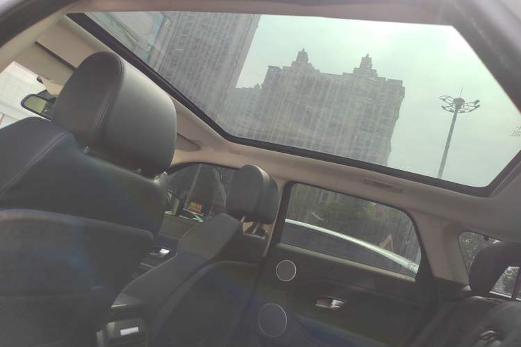 Used Land Rover Range Rover Evoque 2014 2.0T 5-Door Luxury Edition