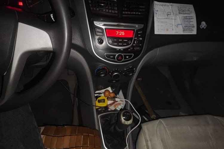 Used Hyundai Verna (older generation) 2010 Sedan 1.4L Manual Comfort GS