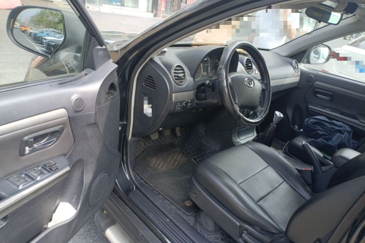 Used Haval H5 Classic 2011 Zhizun Edition 2.0L Two-Wheel Drive Luxury Model Driver Seat