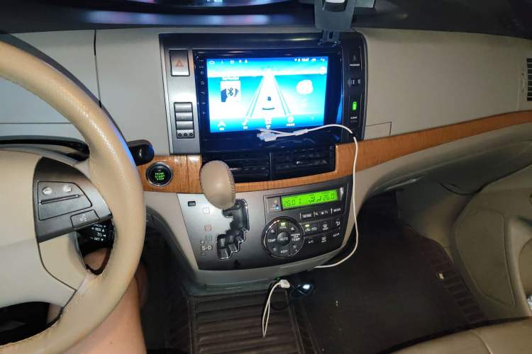 Used Toyota Previa 2012 2.4L 7-Seater Standard Edition
