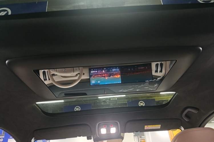 Used Deepal S09 2025 Four-Wheel Drive Ultra+ Custom Edition
