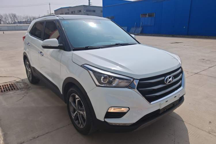 Used Hyundai ix25 2017 1.6L Automatic Smart Version
