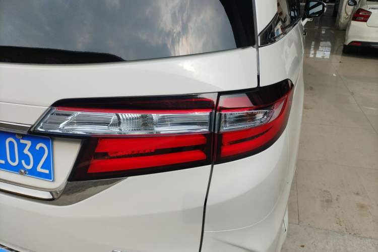 Used Honda Odyssey 2019 2.0L Rui-Zunxiang Edition