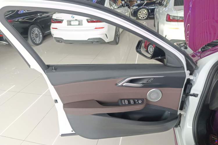 Used BMW 1 Series 2023 125i M Sport Night Edition
