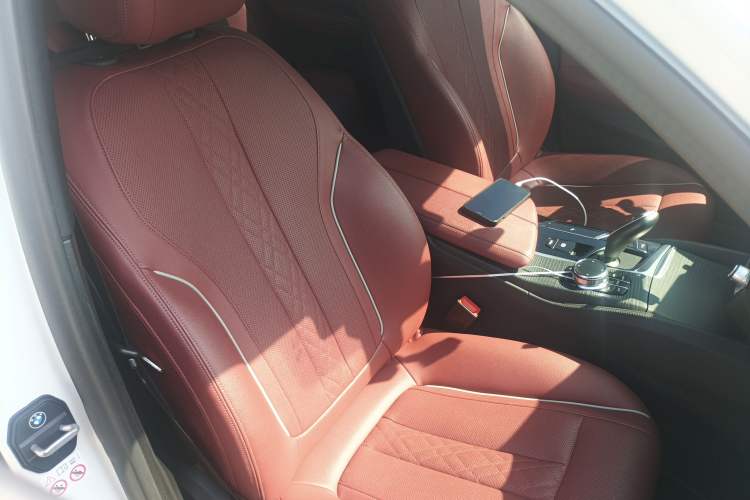 Used BMW 5 Series 2022 Second Facelift 530Li Leading Edition M Sport Package
