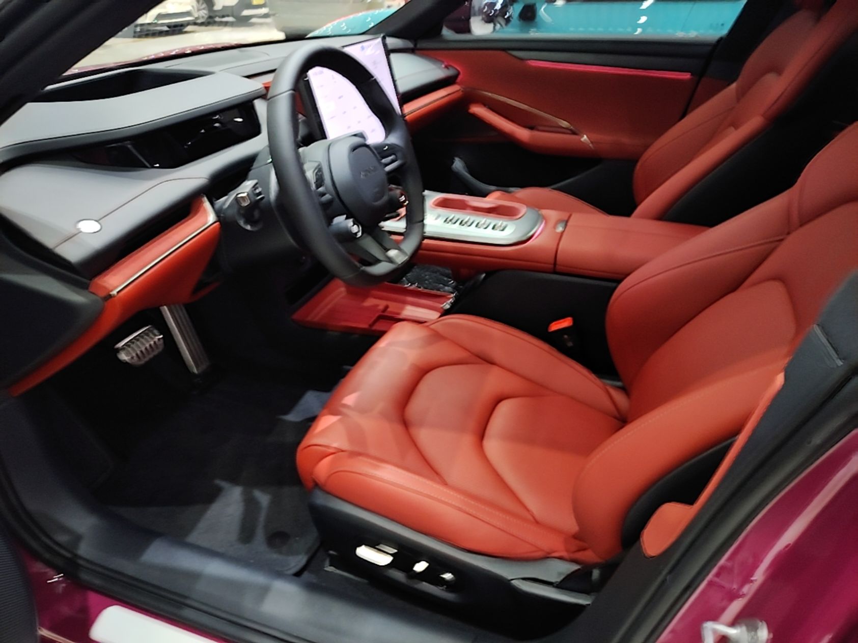 Xiaomi Auto SU7 2024 Four-Wheel Drive Ultra-Long Range Advanced Intelligent Driving Max Edition — снимка 17